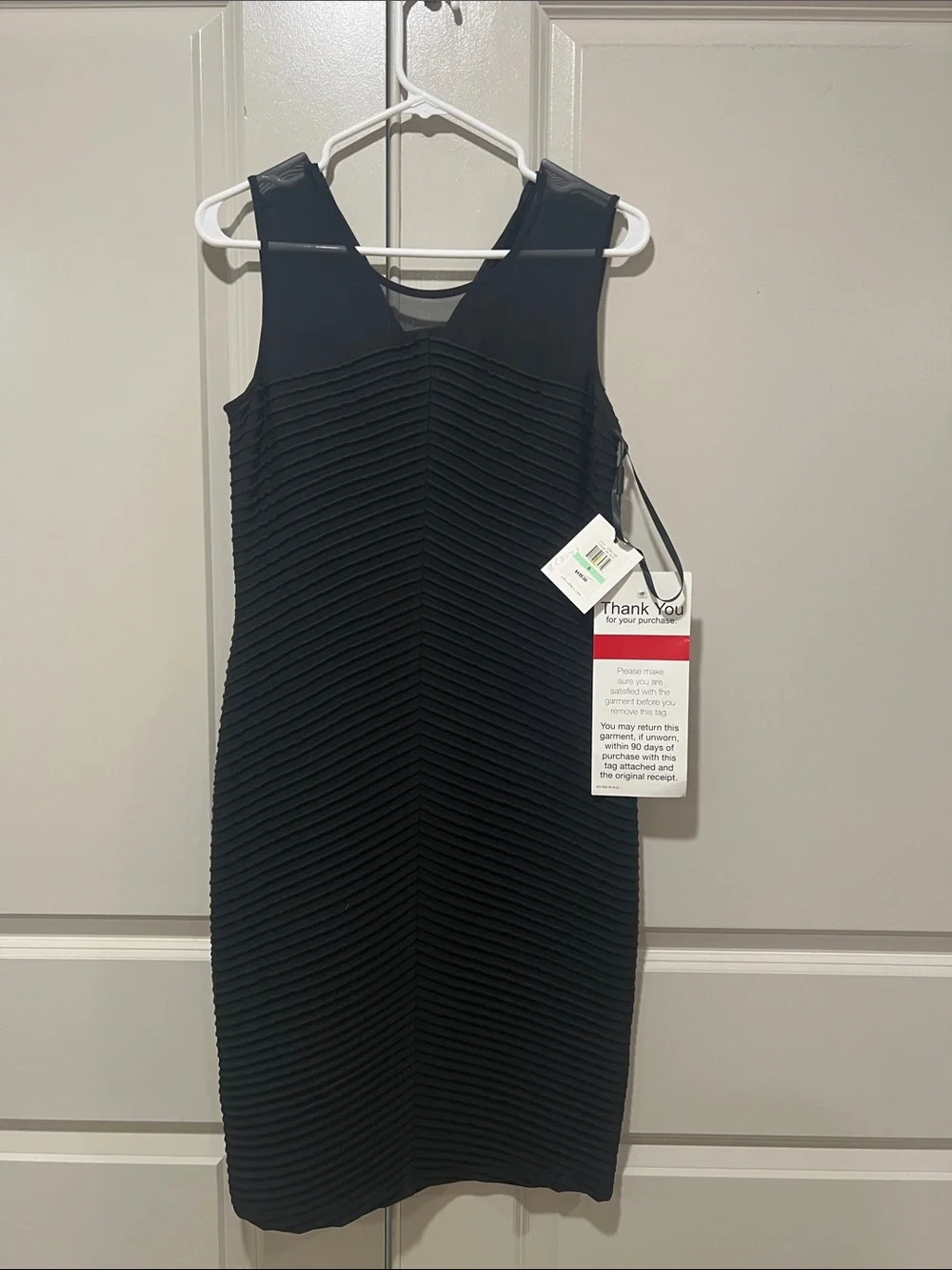 Calvin Klein NWT SZ 8 Classic Black Sleeveless Pleated Bodycon Dress